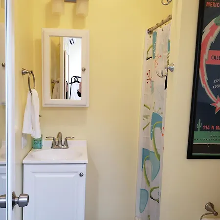 Hummingbird Haven Casita In Santa Fe, Nm Holiday home Santa Fe