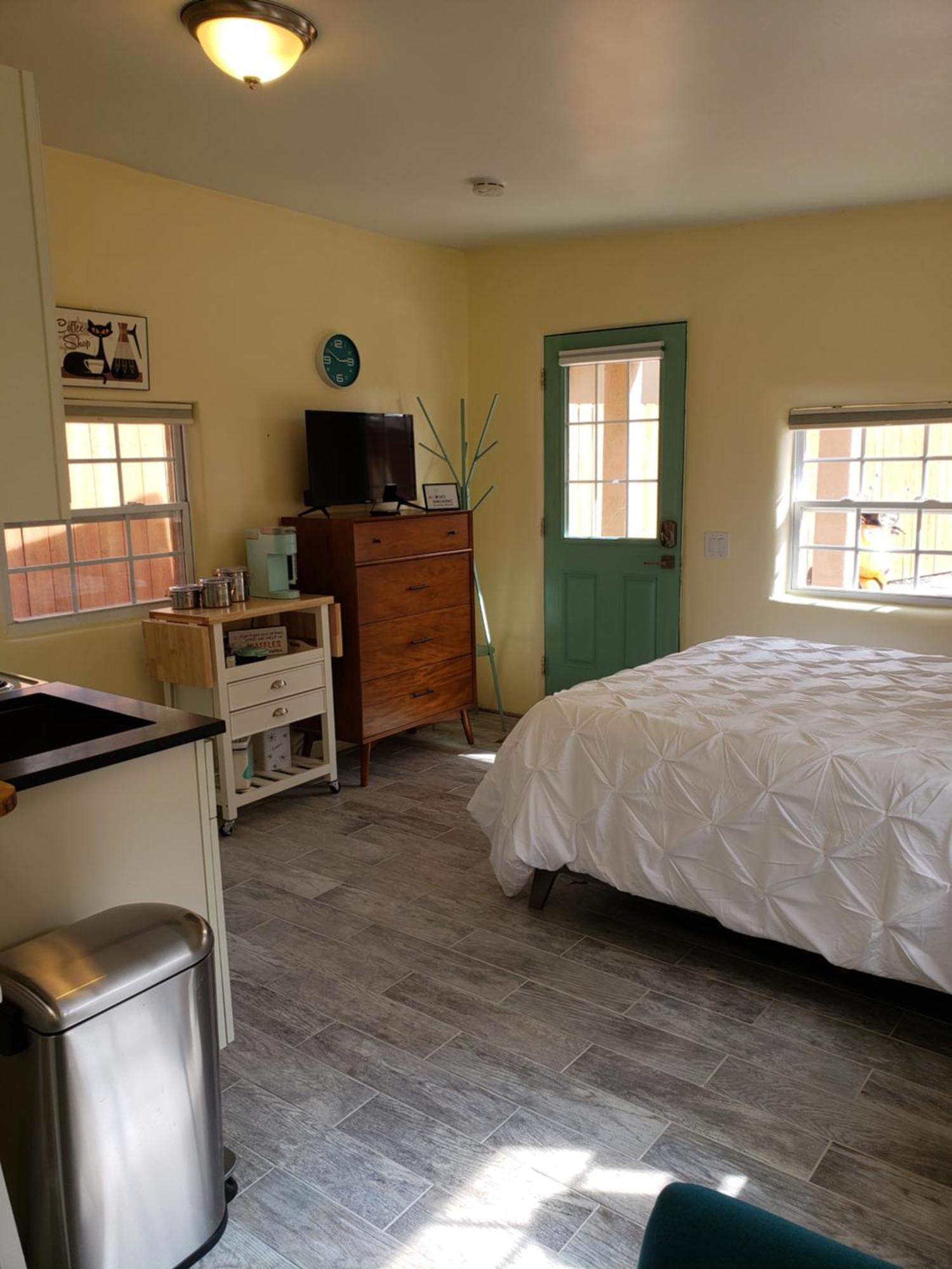 Hummingbird Haven Casita In Santa Fe, Nm