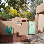 Hummingbird Haven Casita In Santa Fe, Nm